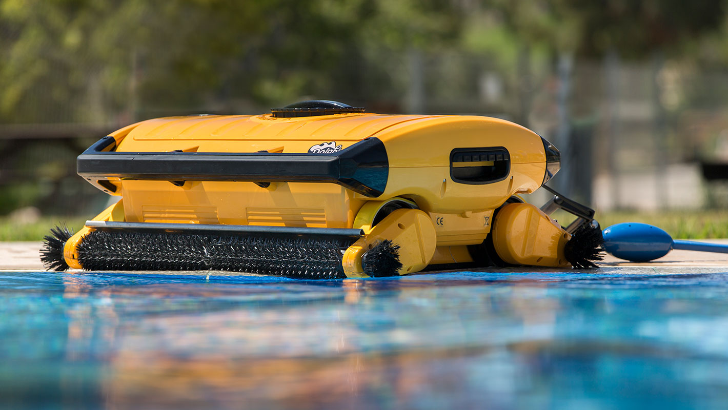 Dolphin Wave 300XL - Commercial Pool Cleaner